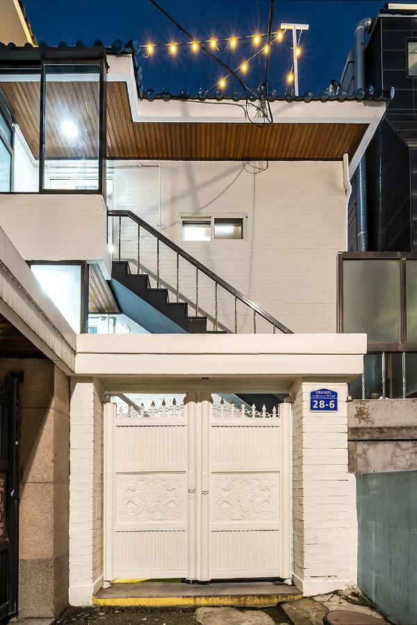 Yab-Guesthouse, Femaleonly, Foreignonly Seoul Exterior photo